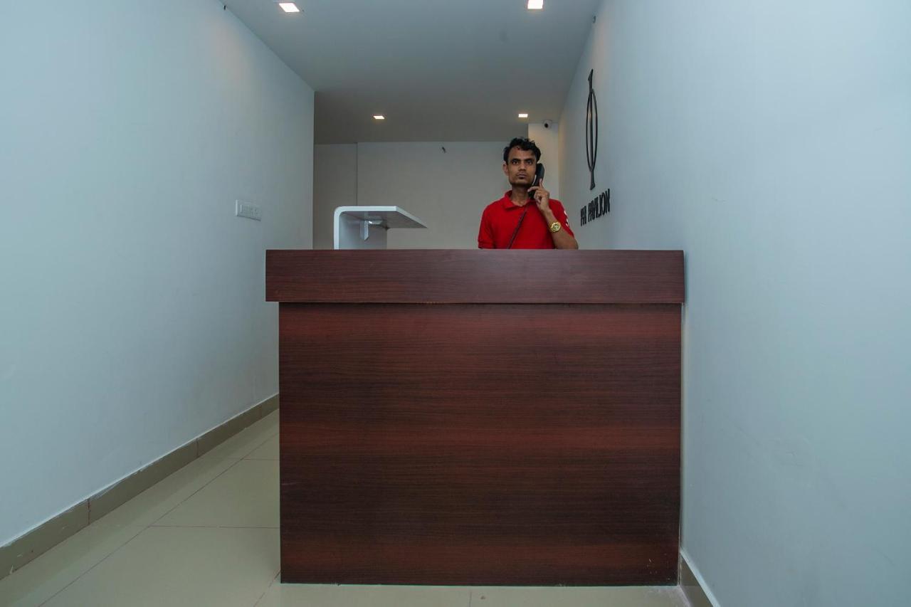 Hotel O Varcity Phi Premium Pavilion ,Above Hdfc Bank ,Near Anjaneya Temple Madiwala, Hosur Main R Bangalore Exterior photo