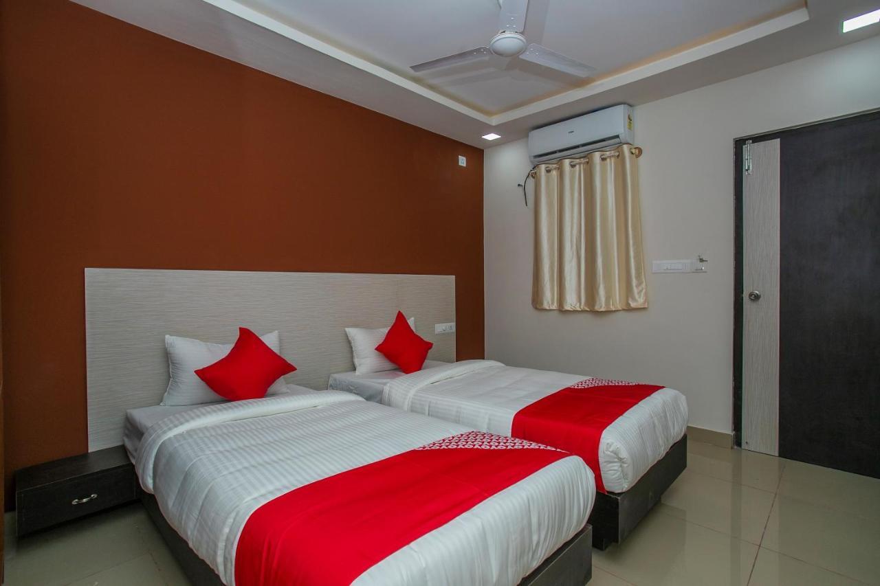Hotel O Varcity Phi Premium Pavilion ,Above Hdfc Bank ,Near Anjaneya Temple Madiwala, Hosur Main R Bangalore Exterior photo